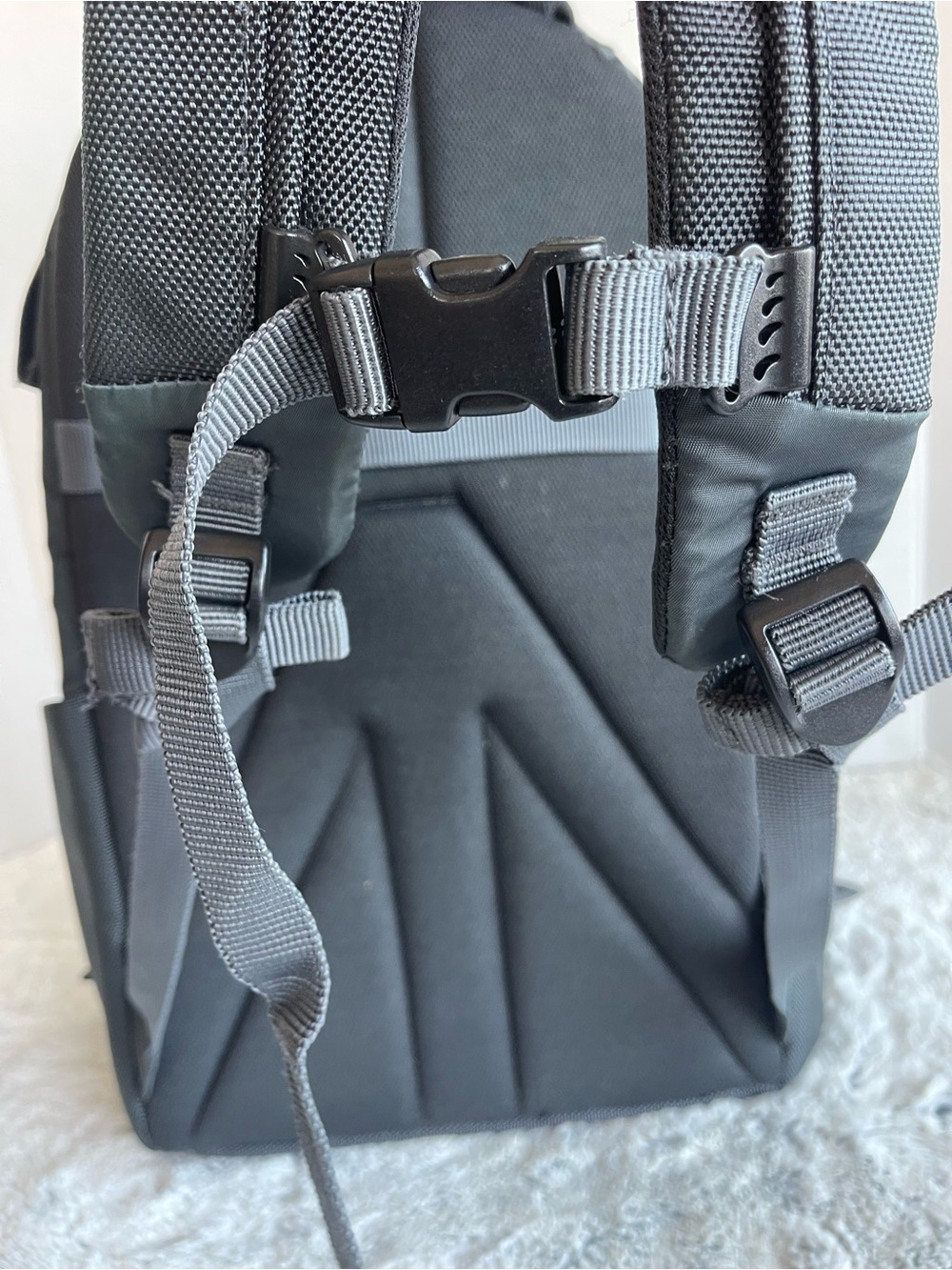 Manfrotto Adventure Camera Backpack - Picture 5 of 12